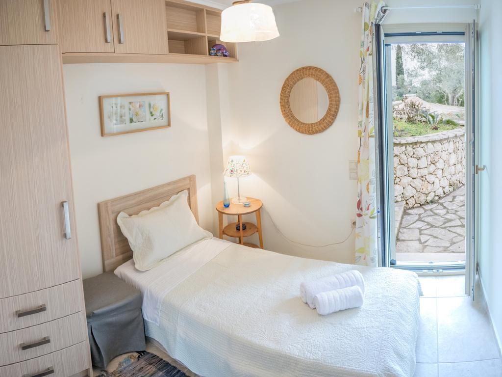 Villa Jiulita Tsoukaladhes Bagian luar foto